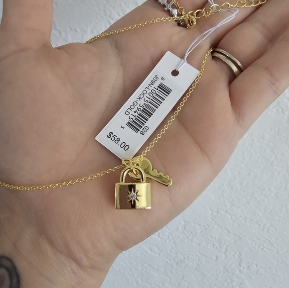 Uncommon James lock and key kecklace - Picture 3 of 4